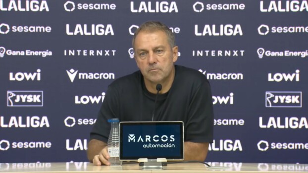 فليك يعلق على فوز برشلونة ضد ليفانتي
