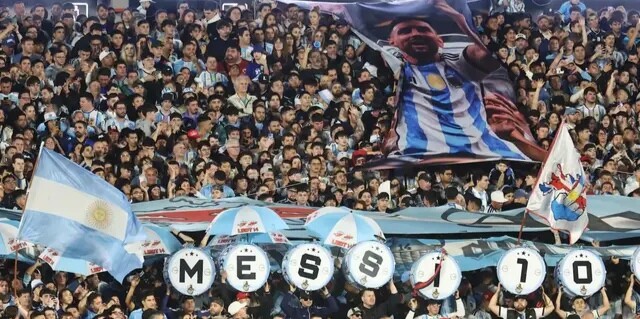 قطيعة مرتقبة بين المنتخب الارجنتيني و المونومنتال