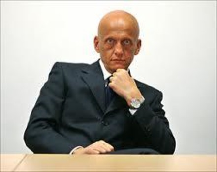 كولينا يعود الى التحكيم