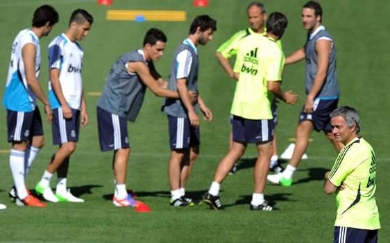 مسيرة مورينيو في دوري الابطال مع الفرق التي اشرف على تدريبها