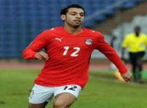 صلاح يحمل رقم ابو تريكه في مواجهة منتخب البوسنة