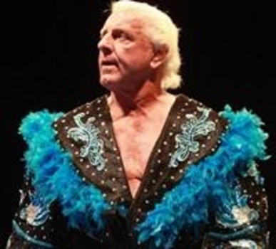 WWE خائفة على ريك فلير