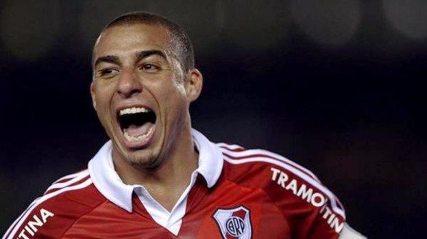 تريزيغيه يتخطى حاجز الـ 300 هدف في مسيرته الكروية
