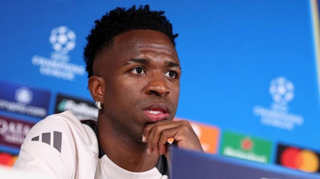 فينيسيوس يضع شروطه لتجديد عقده مع ريال مدريد