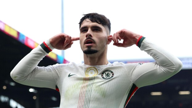 تشيلسي يحدد سعر بيدرو نيتو للتخلي عنه