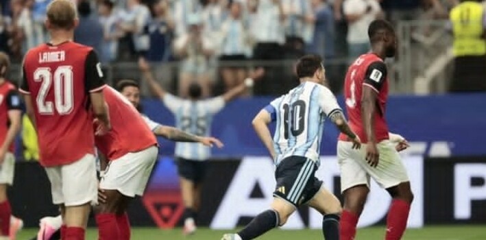كأس العالم:ميسي يكتب فصلاً جديداً من المجد بهدفه الـ18 في المونديال بعد قيادته الارجنتين للفوز على النمسا