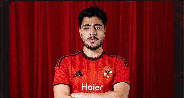 الاهلي يعيد أكرم توفيق الى صفوفه