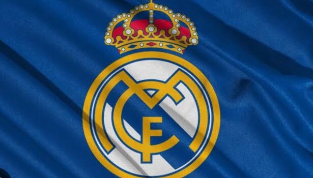 ريال مدريد يدين العنصرية ضد مبابي