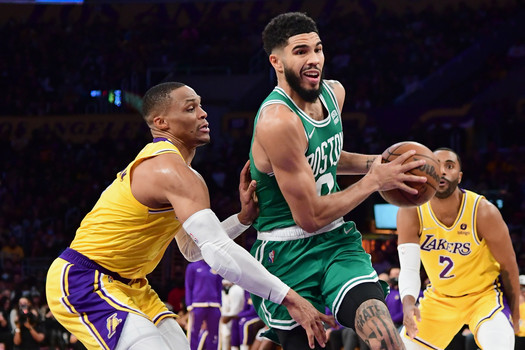 NBA: بوسطن سيلتيكس يبتعد في الصدارة شرقاً بعد الفوز على لوس انجلوس ليكرز