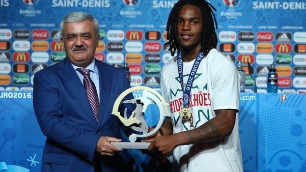 رناتو سانشيز افضل لاعب شاب في اليورو
