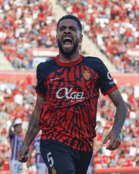الدوري الاسباني: مايوركا يعمق جراحات بلد الوليد وفوز فياريال على جيرونا