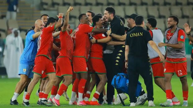 "المليون ريال" يطارد معلقا رياضيا عمانيا بعد تحقق التوقع المستحيل