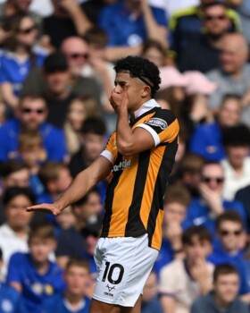 هولدن: بلومي لا يخشى أحدا