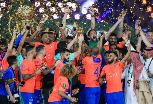 الفيحاء يهزم الهلال ويتوج بلقب كاس الملك السعودي لأول مرة بتاريخه