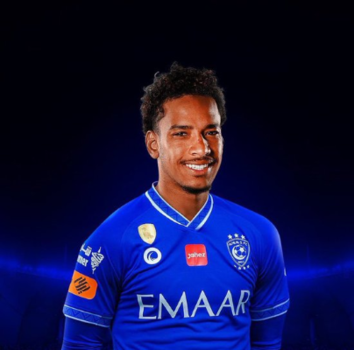 الهلال السعودي يعلن بشكل رسمي التعاقد مع البرازيلي بيريرا
