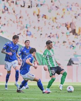 الدوري الاسباني: ريال بيتيس يتجاوز متذيل الترتيب ريال اوفييدو بسهولة