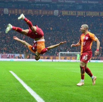 الدوري التركي : غلطة سراي يتابع صحوته بفوز مهم على طرابزون سبور