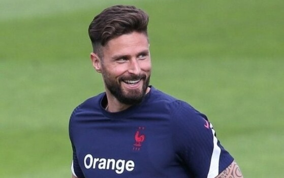 جيرو يكشف سبب فشل انتقاله إلى دورتموند في 2018