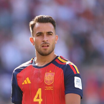 غارسيا ظهير ايمن اساسي في برشلونة