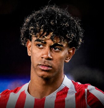 اتلتيكو مدريد يسخر من برشلونة بطريقة هزلية