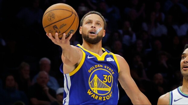 ستيفان كوري افضل مسجلي مباريات NBA التي اقيمت فجر اليوم