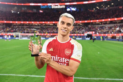ارسنال يوافق على بيع تروسارد مقابل 20 مليون يورو