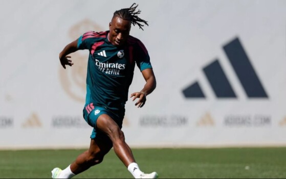 ديوماندي يبدأ مشواره مع ريال مدريد بأول حصة تدريبية