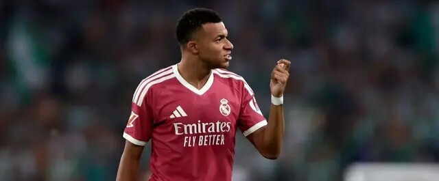مبابي يعود لتدريبات ريال مدريد استعداداً لمواجهة فياريال