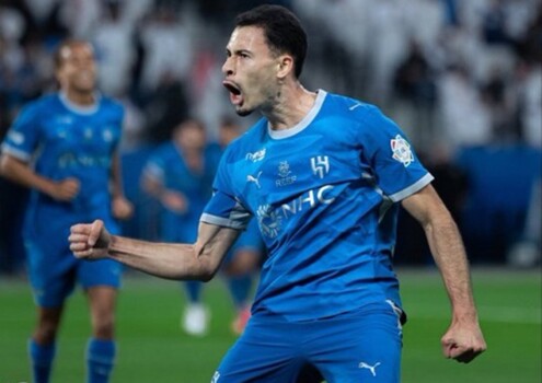 الهلال يفقد خدمات مارتينيلي في مبارتين بسبب الإصابة