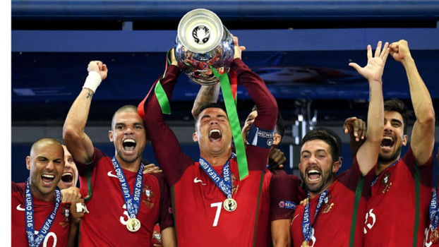 مباريات لا تنسى: قاد منتخب بلاده للفوز بلقب تاريخي واختفى