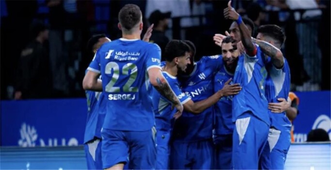 دوري روشن السعودي: الهلال يتجاوز الفتح بثنائية