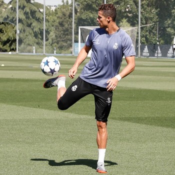 رونالدو يخوض المران الأخير قبل مواجهة اتلتيكو مدريد