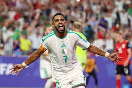 رياض محرز يدخل تاريخ افريقيا بثنائية مونديالية