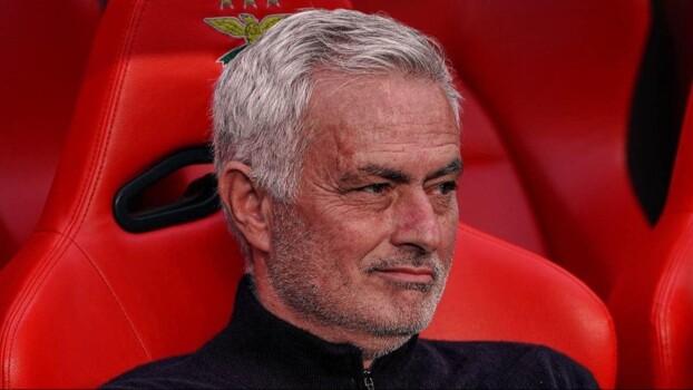 مورينيو يطلب من ريال مدريد خطف موهبة وست هام قبل مان يونايتد