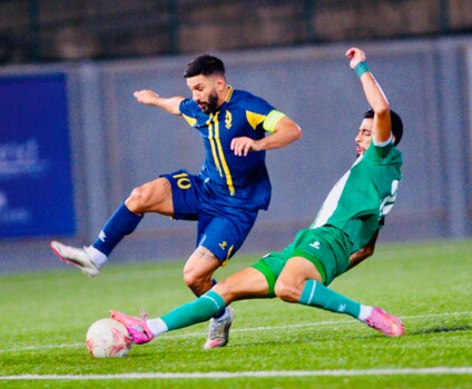الدوري اللبناني: الانصار يفرض سيطرته ويتخطى جويا بثنائية