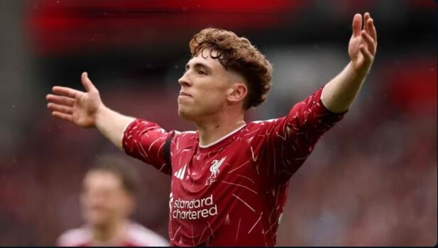 الدوري الانكليزي الممتاز: ليفربول يواصل نزيف النقاط بعد تعادله مع نوتنغهام