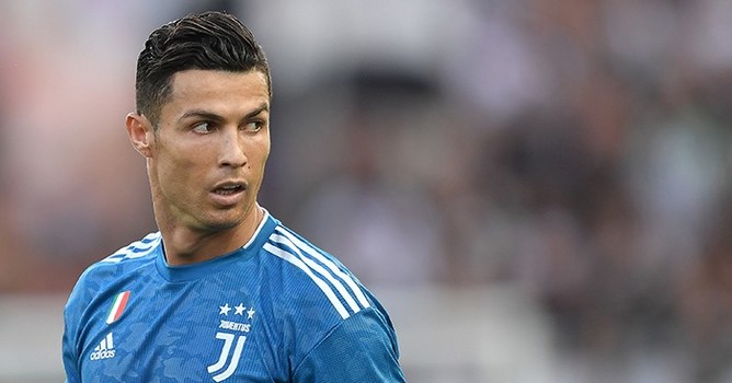 رونالدو يتسبّب بخسائر في ميزانية يوفنتوس