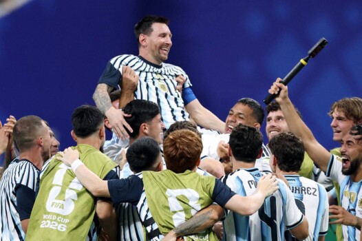 ميسي يحطم رقمه الشخصي ويواصل كتابة التاريخ في كأس العالم
