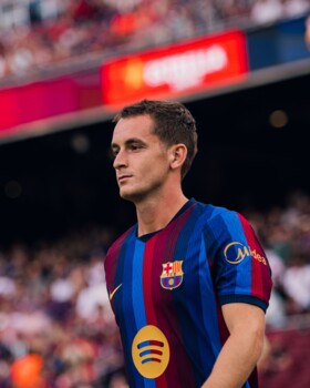 برشلونة يعلن رحيل كاسادو