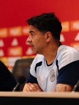 مدرب اياكس: اتالانتا فريق قوي ومرشح للفوز بالدوري الاوروبي