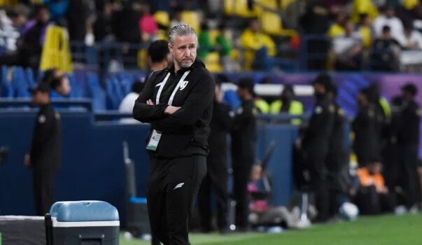 رسميًا.. الروماني ريجيكامف يعود لتدريب الترجي التونسي