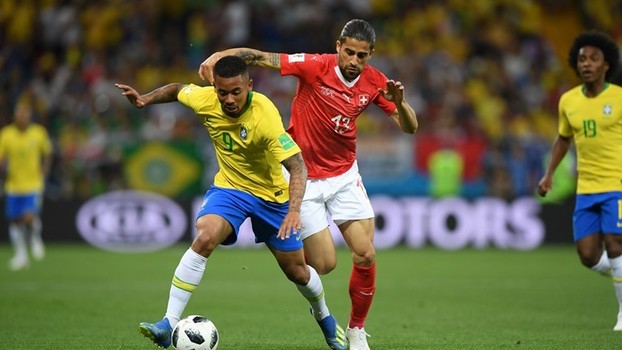 سويسرا تسقط البرازيل في فخ التعادل الايجابي