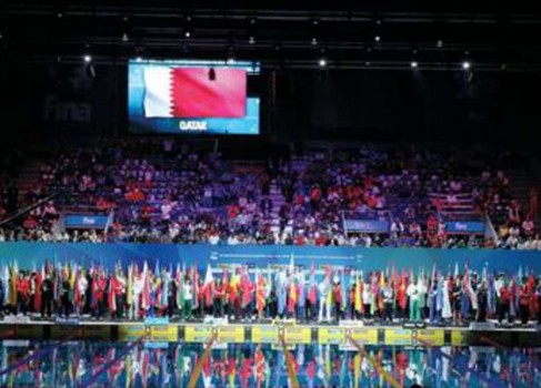 بطولة العالم 2014 في الحوض الصغير: تألق الفرنسي مانودو والمجرية هوسشو
