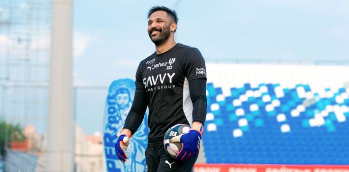 الهلال يستعيد محمد العويس لتدعيم حراسة المرمى