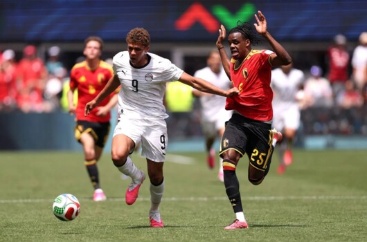 حمزة عبد الكريم يشيد بأداء منتخب مصر أمام بلجيكا في المونديال