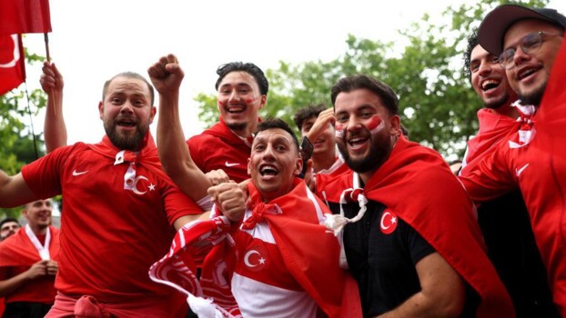 هستيريا المونديال تجتاح تركيا قبل انطلاق البطولة
