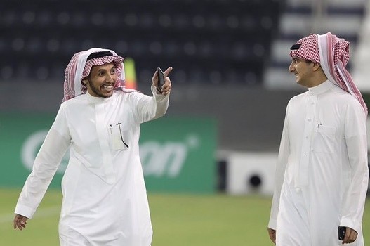 رئيس نادي النصر ينتقد التحكيم الأسيوي