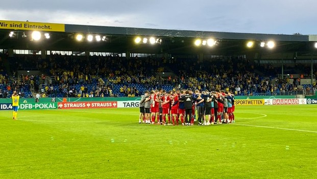 كأس المانيا: هامبورغ يغلب براونشفايغ وفوز فرايبورغ