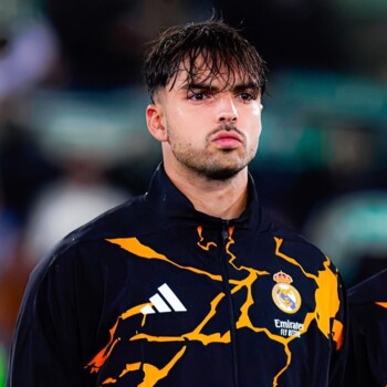 لاتسيو يراقب مدافع ريال مدريد اسينسيو