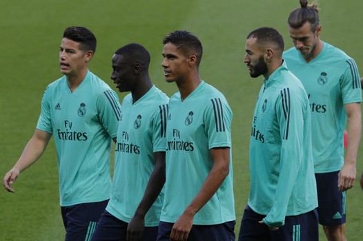 خاص: مشكلة المشاكل لريال مدريد في السوبر الاسباني 